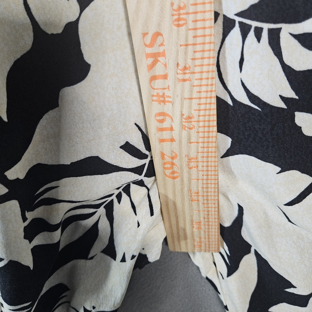 XIX Palms X Tribal Wailea Jumpsuit Tropical Black White Leaves Tank Adjustable S - Picture 5 of 10